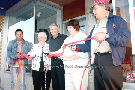 Campaign office opens