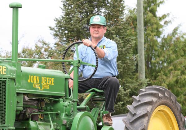 John Deer tractor