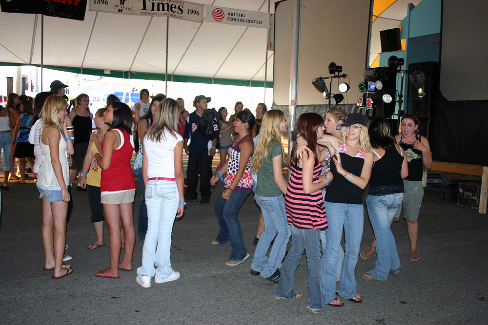 MuchMusic Teen Dance Party