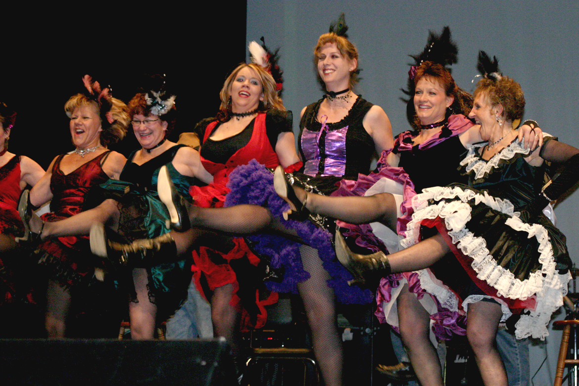 Can Can dancers