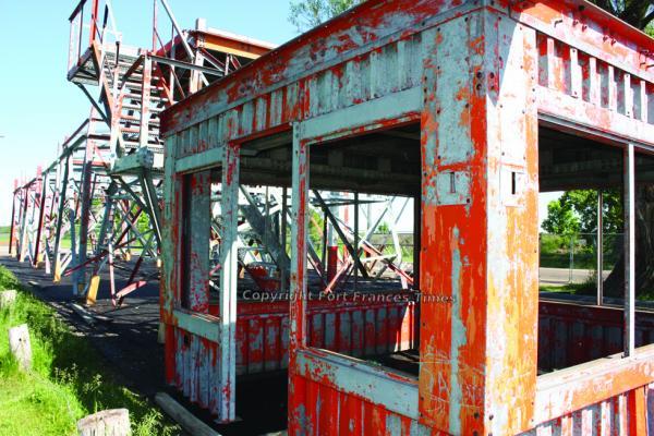 Tower down