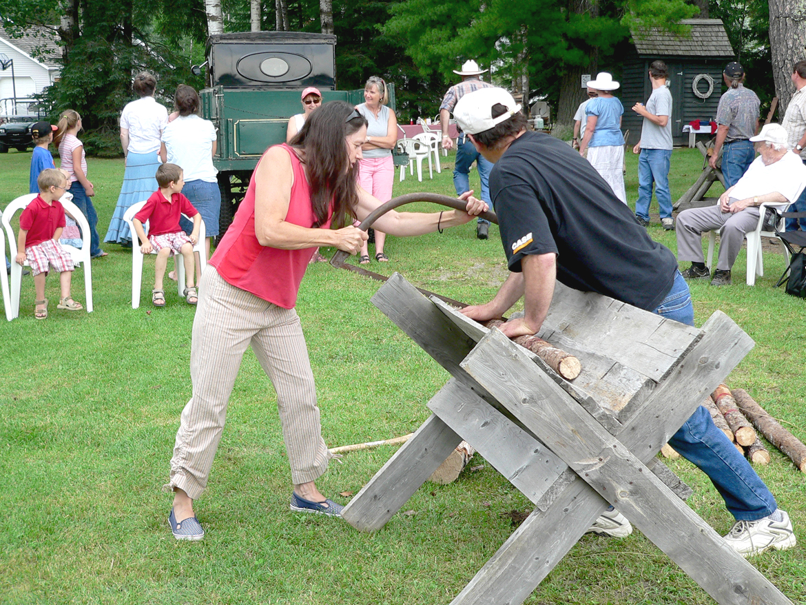 Sawing Contest