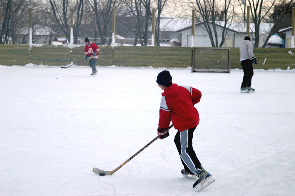Outdoor hockey