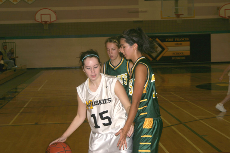 Muskie girls tourney