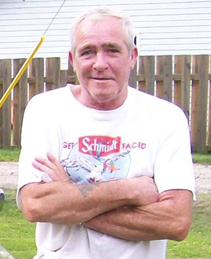 LEE  MILLETT