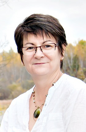 DONNA LEA HAGARTY