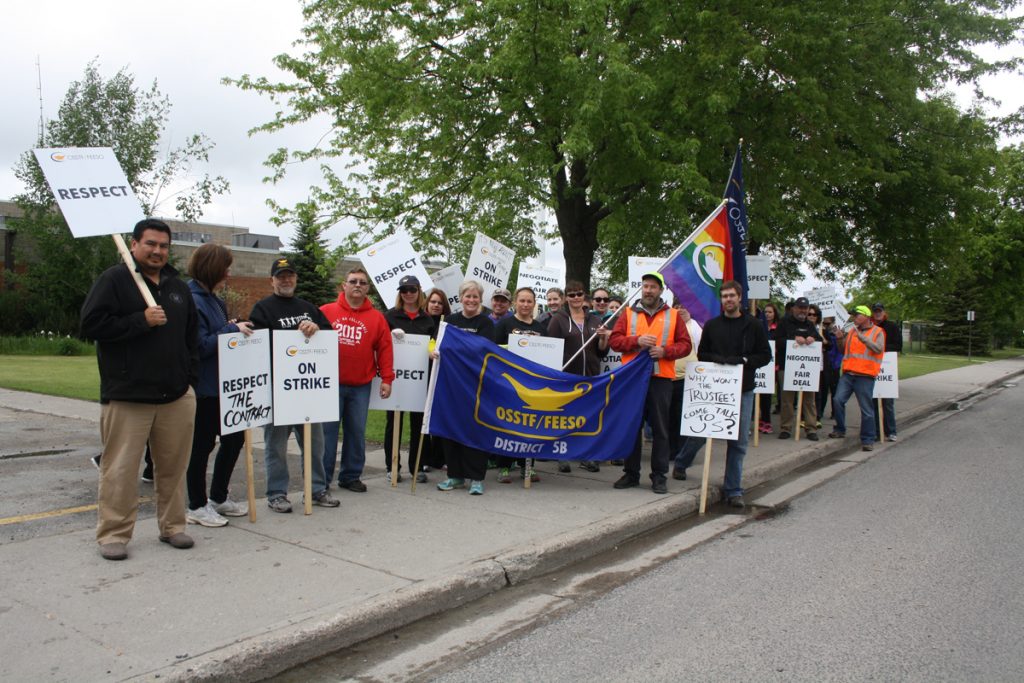Picket line Fort Frances Times