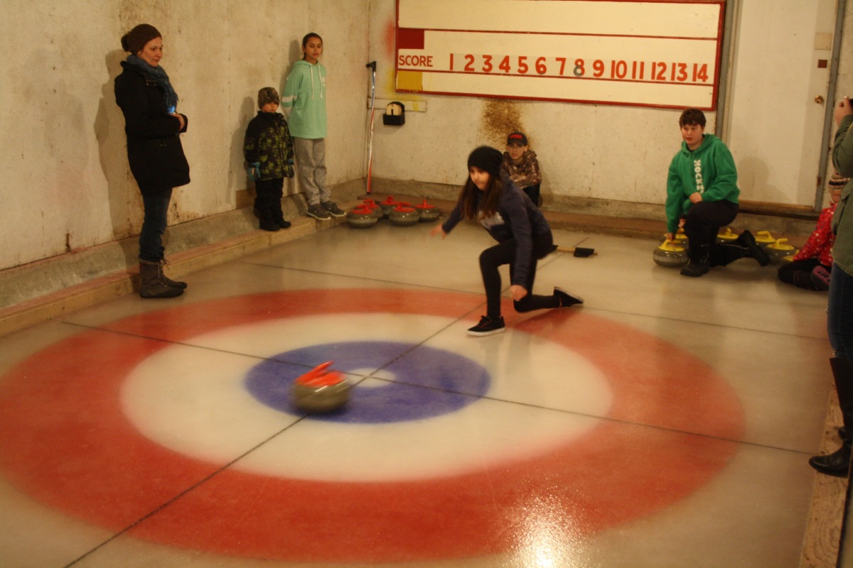 Blind curling