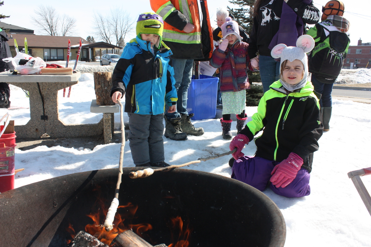 Roasting bannock