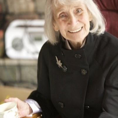 MAVIS MAUREEN HELSETH