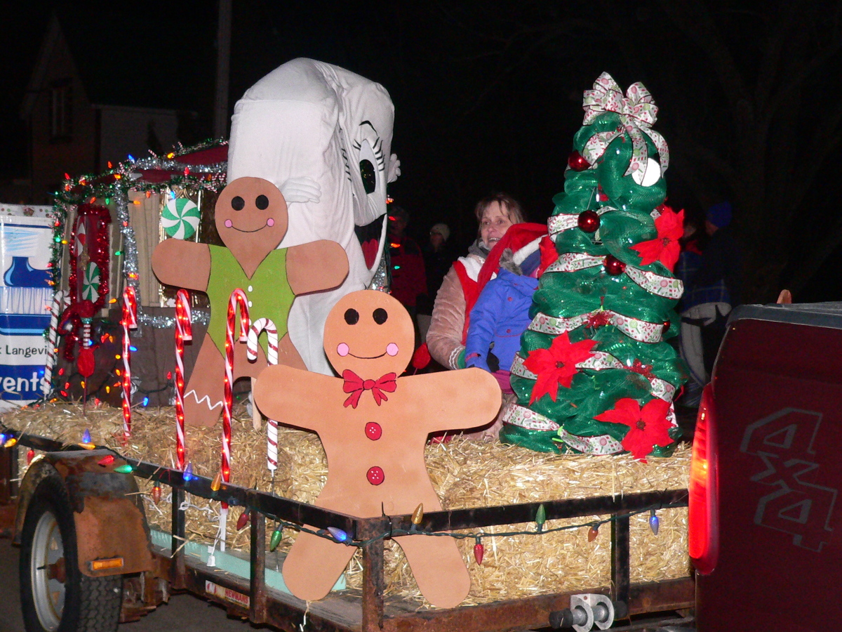 Gingerbread float