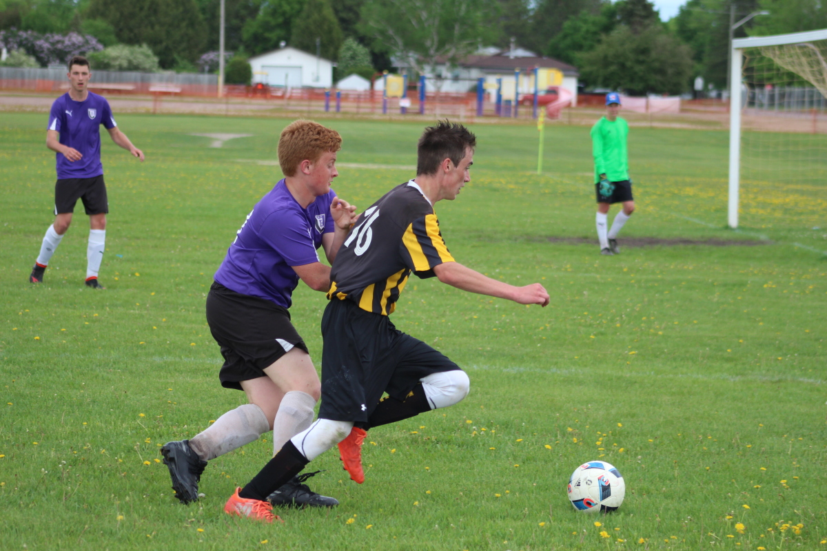 Outracing defender