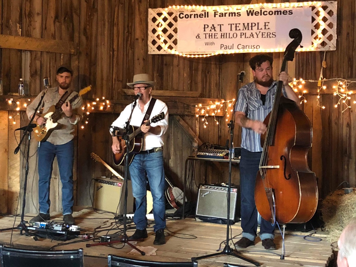 Barn concert