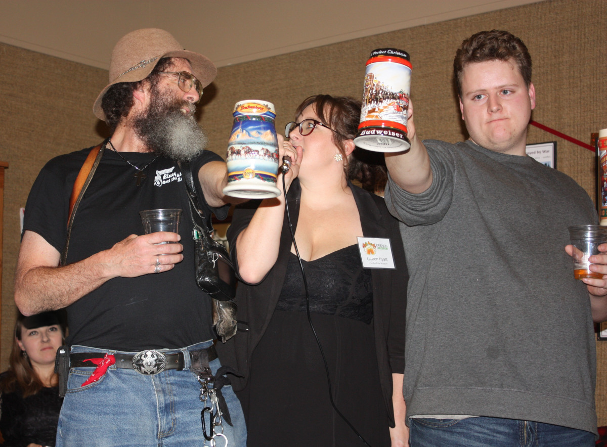 Holding steins