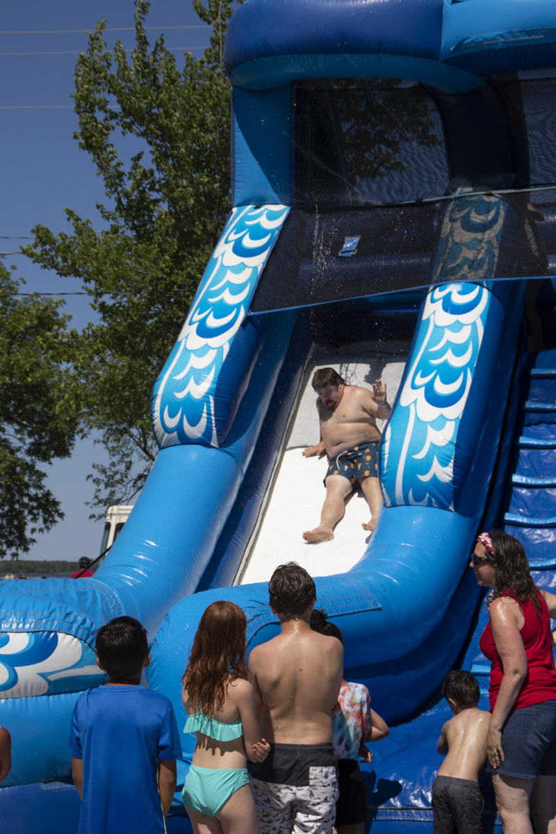 Inflatable slide