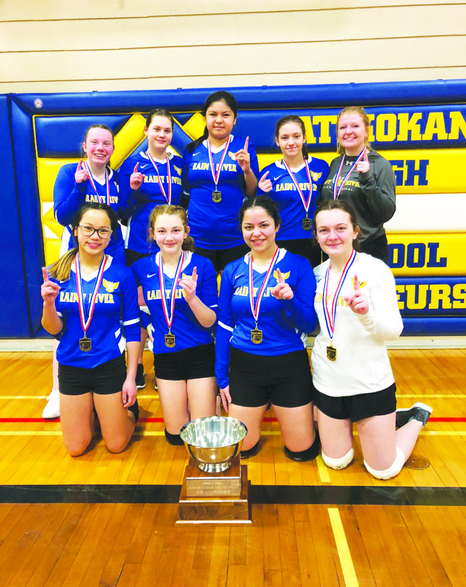 Owls’ jr. girls’ vball