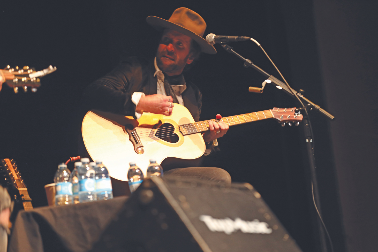 Trew entertainment from Tour de Fort