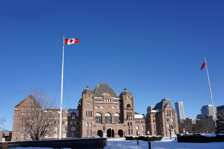 Ontario seeks to give remote workers mass layoff protections