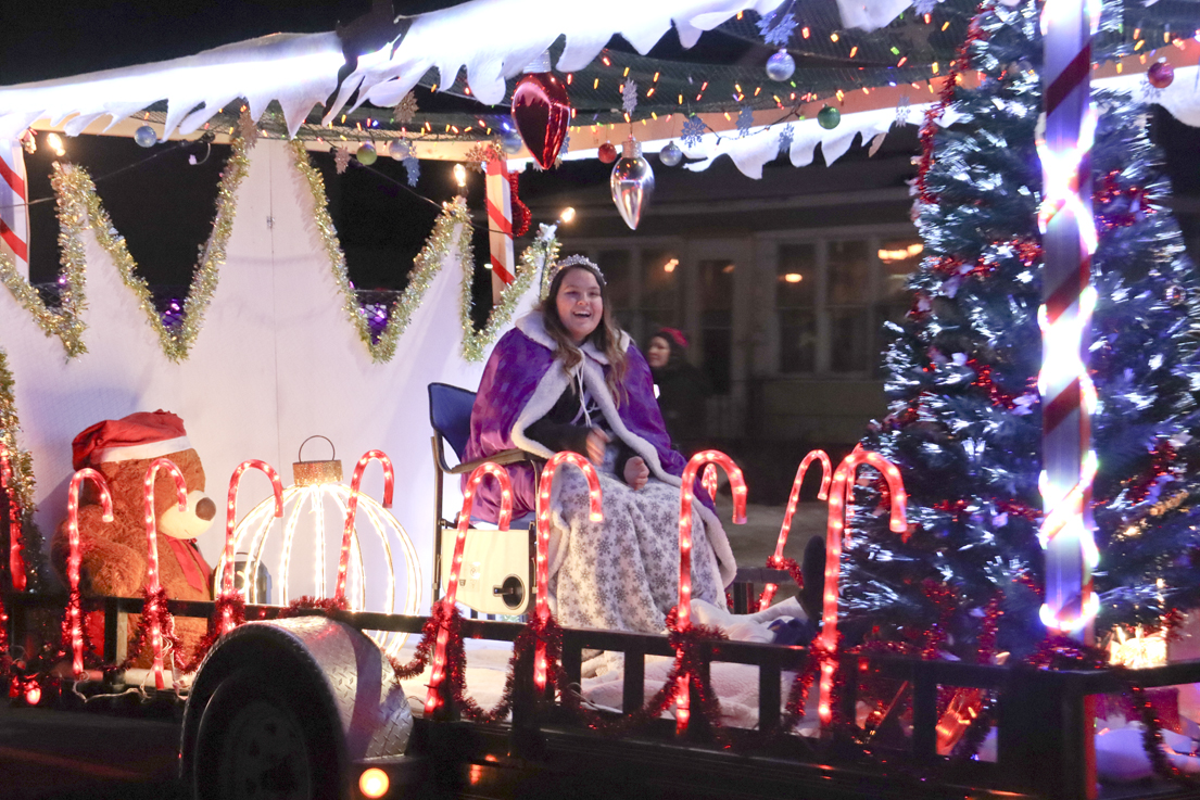 Santa Claus Parade merry and bright