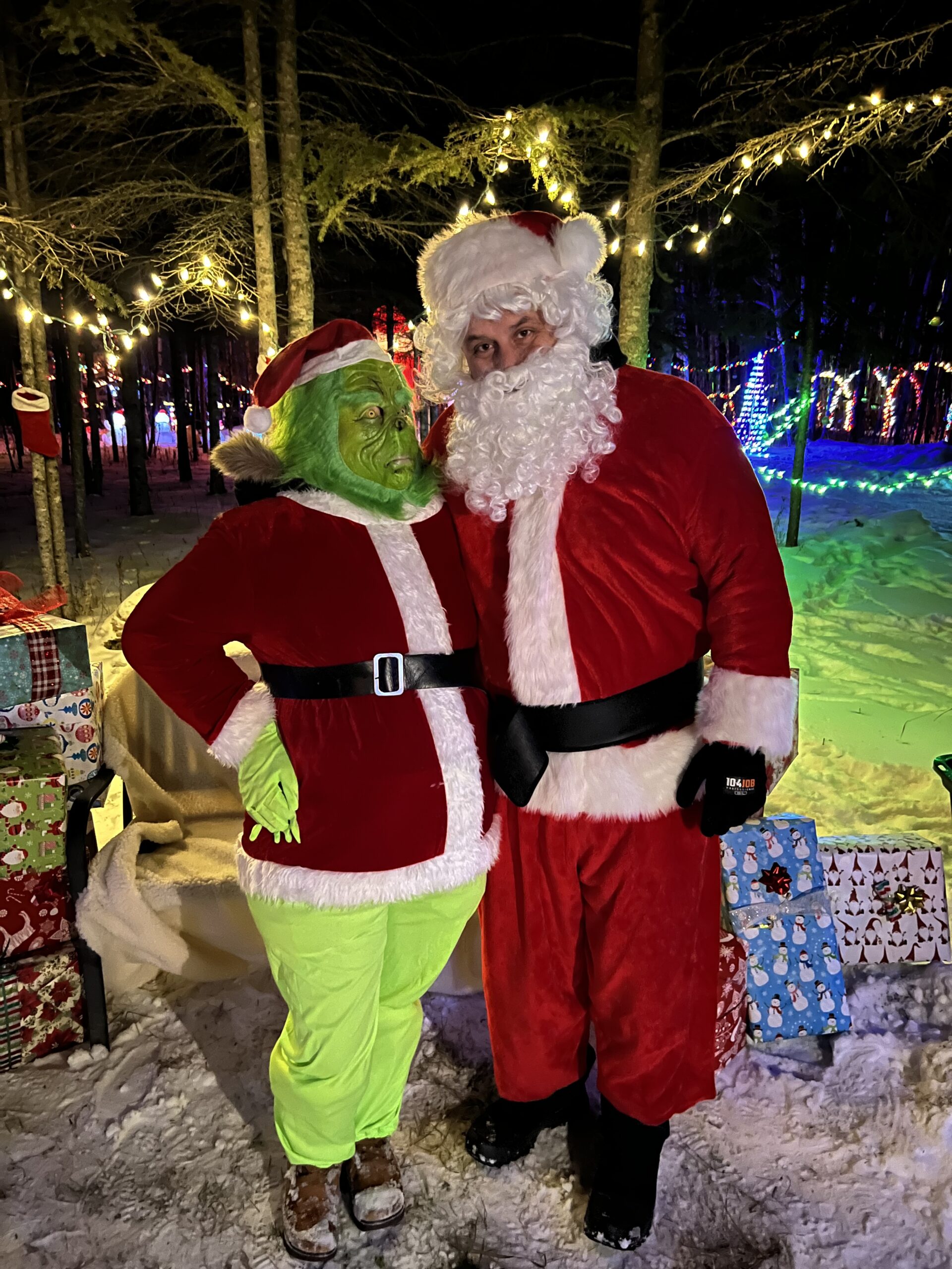 Weechi-It-Te-Win hosting Trail Of Lights