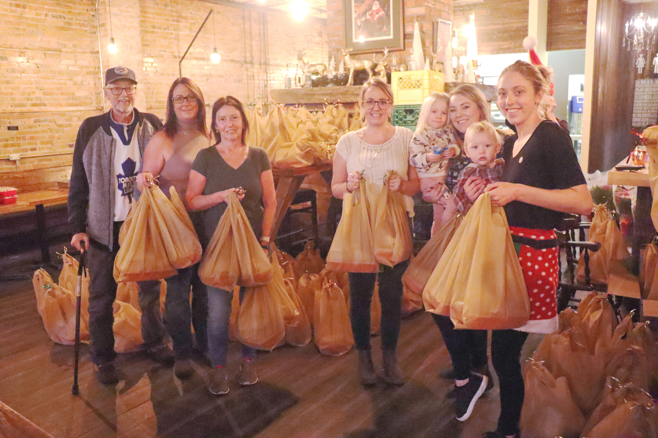 Spreading cheer and good food for Christmas (Eve)