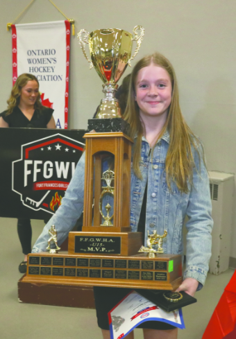 Girls hockey rewards its best and brightest