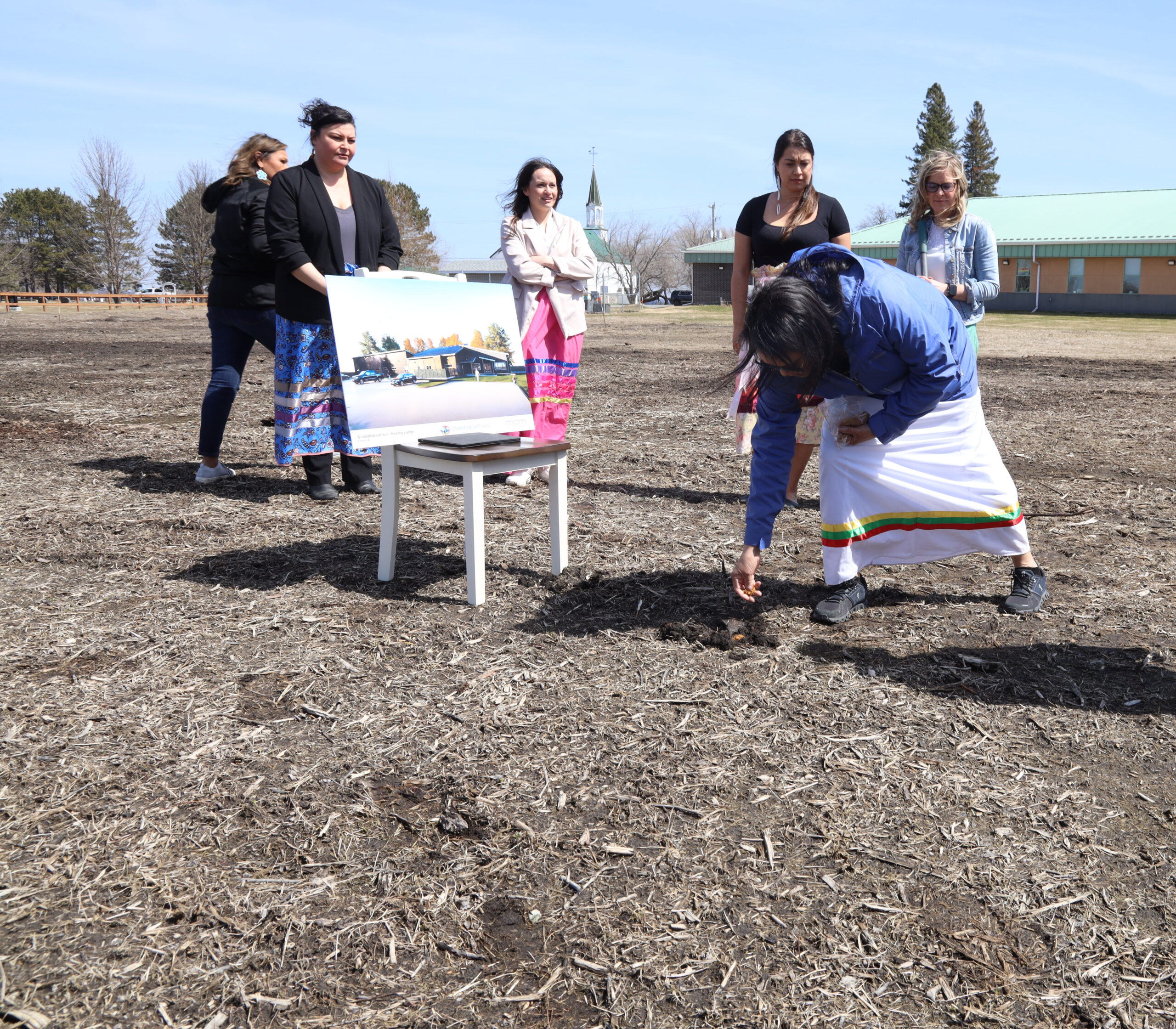 Giishkaandago’ikwe Health Services breaks ground on women’s shelter