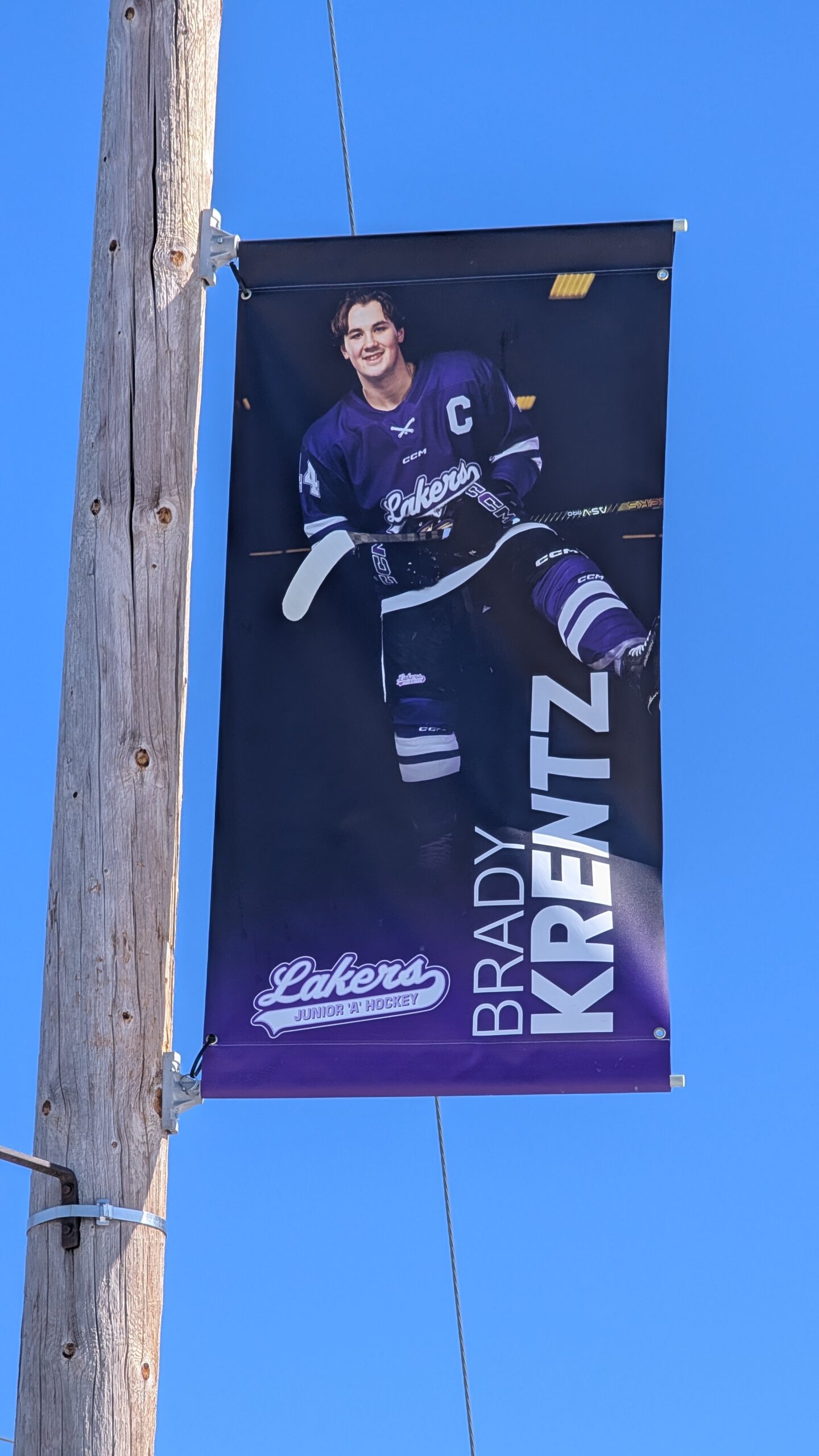 Lakers bring series home tied up