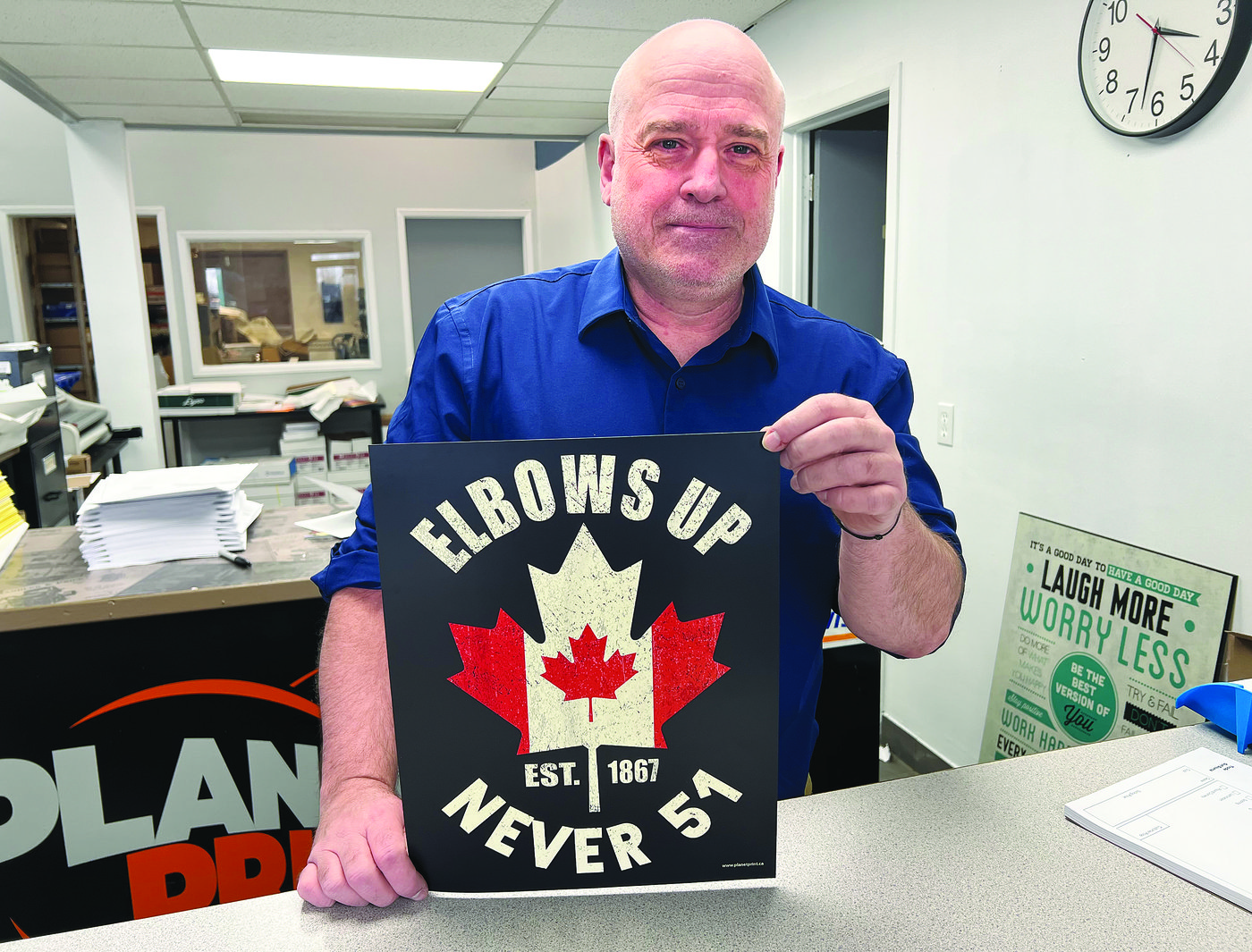 ‘Elbows Up!’ Chatham printer offering free pro-Canadian posters