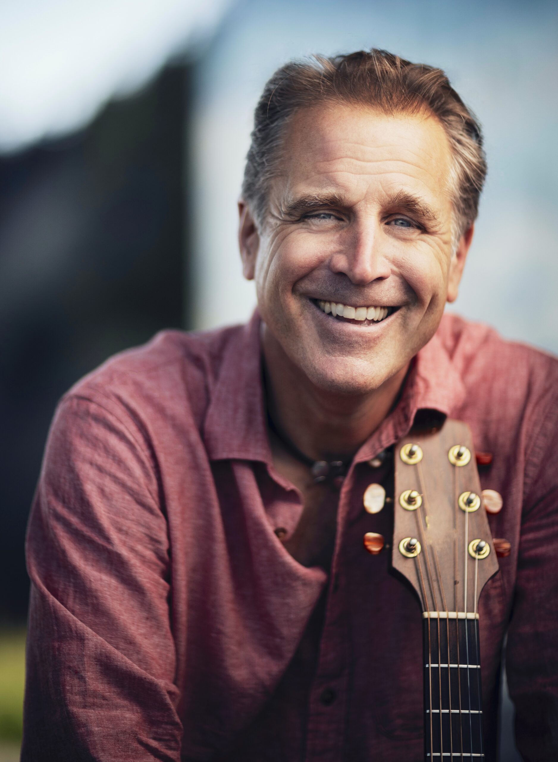 Séan McCann to bring Great Big tunes to Fort Frances