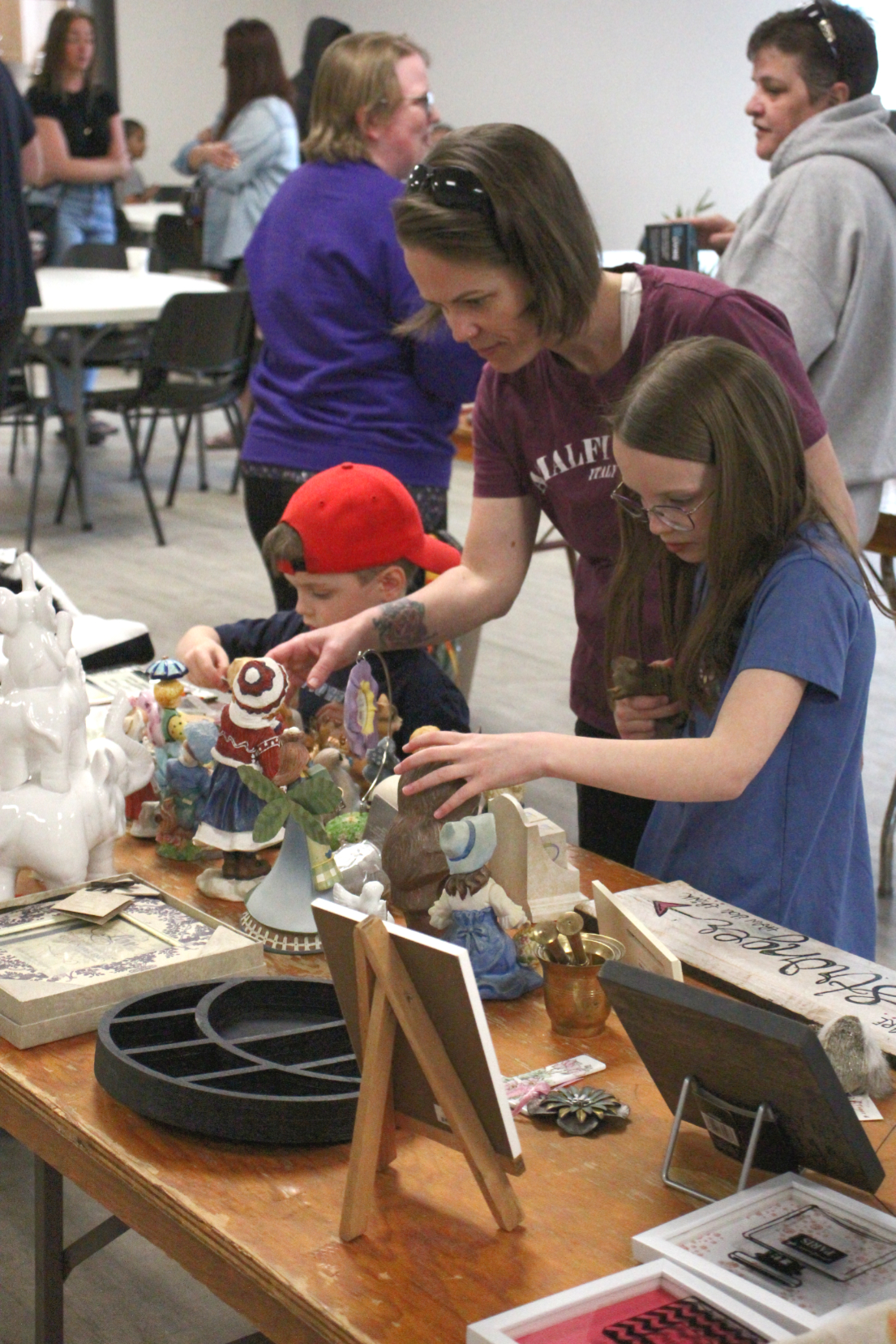 Kids flock to Kiwanis market just for them