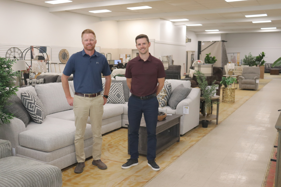 Familiar faces behind new store