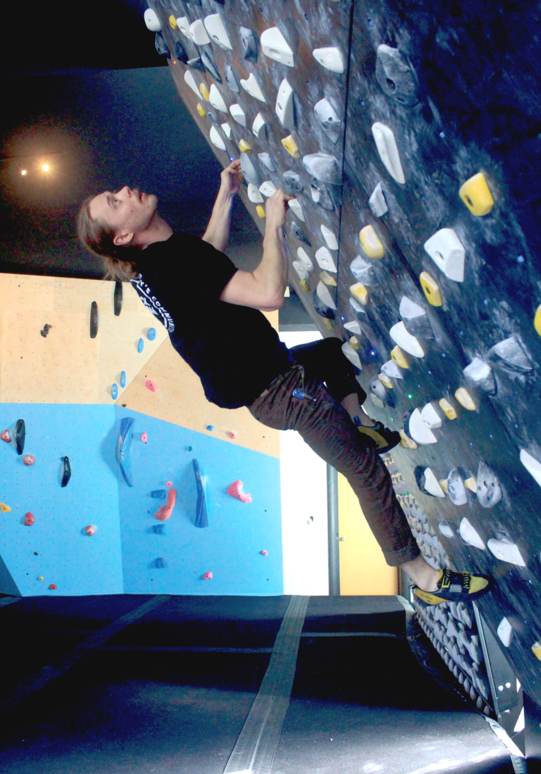 Thunder Bay climbers close to opening new bouldering gym