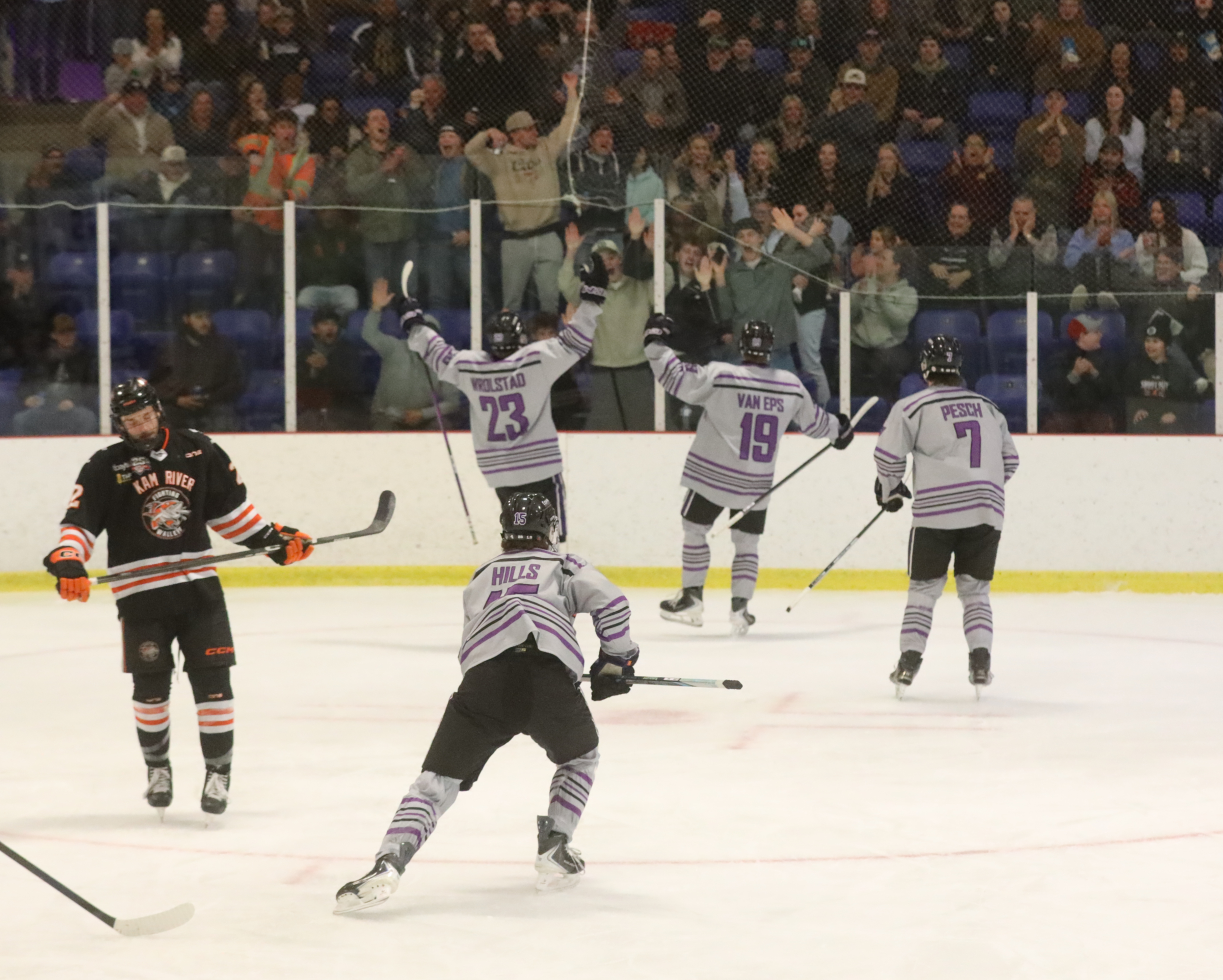 Local players help Lakers push Walleye to the brink of elimination