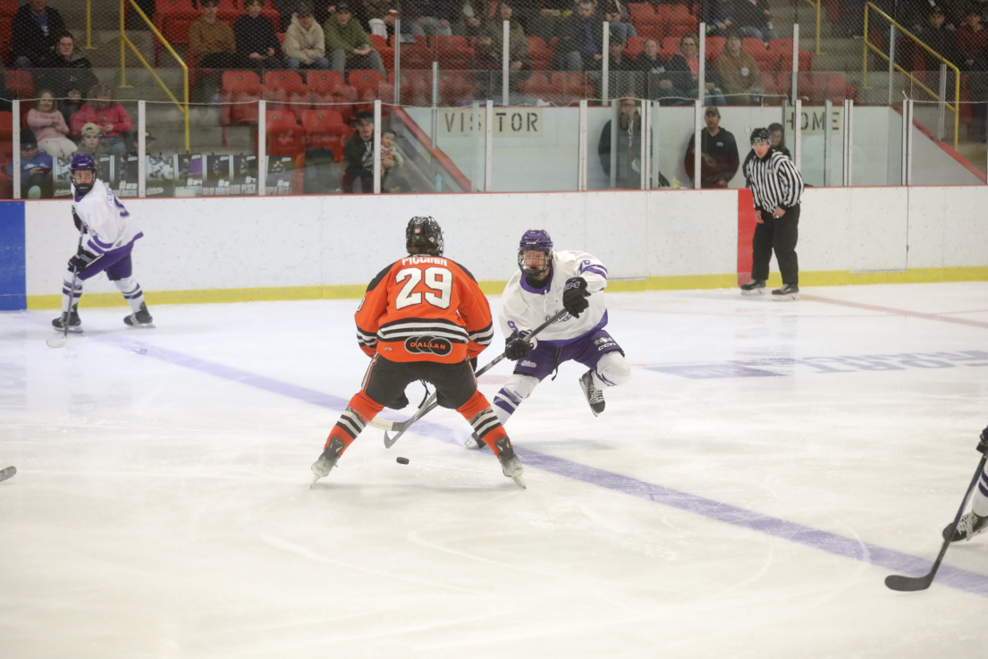 Lakers kick off playoff run with back-to-back wins