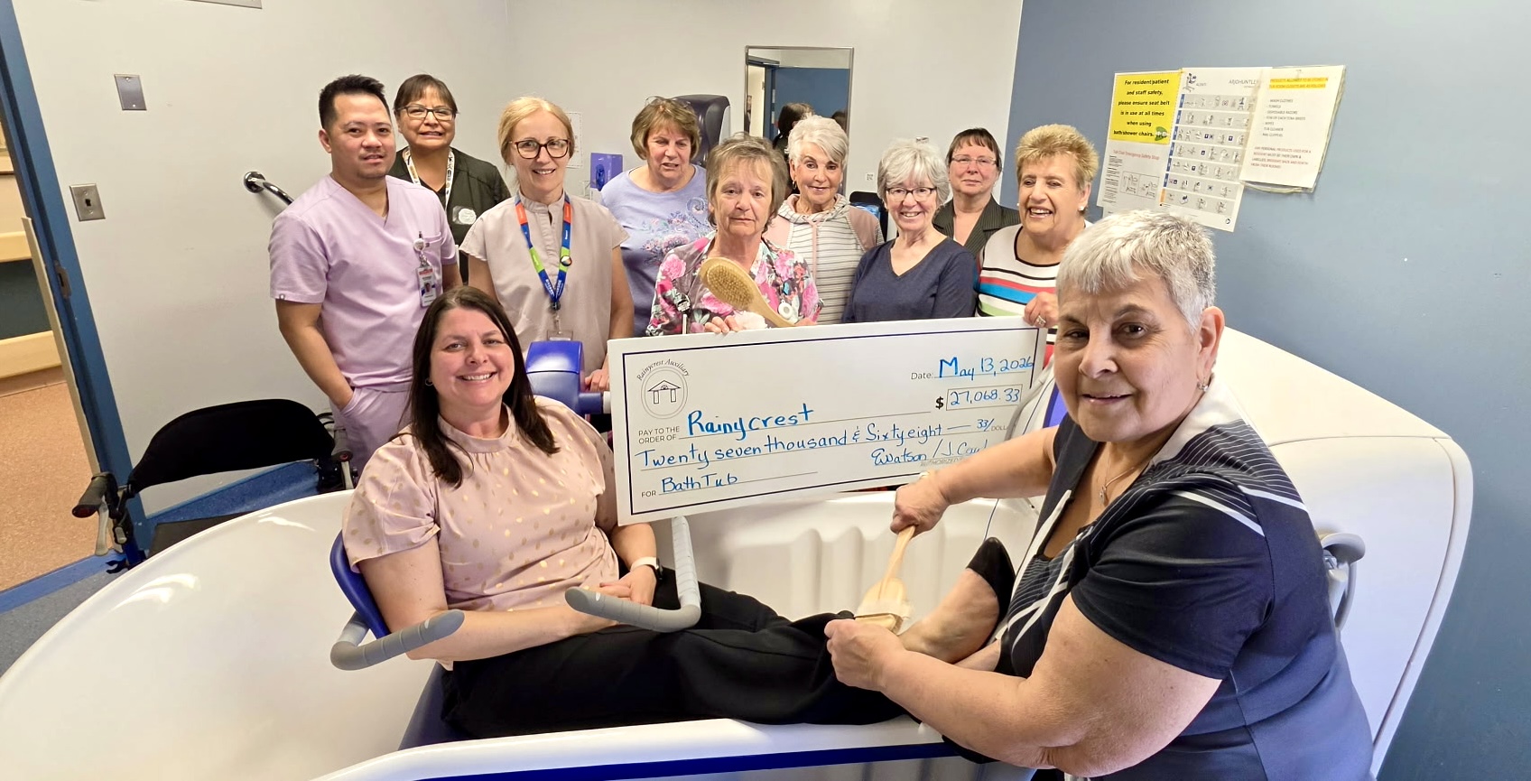 Rainycrest gets new therapeutic bathing system thanks to $27K donation
