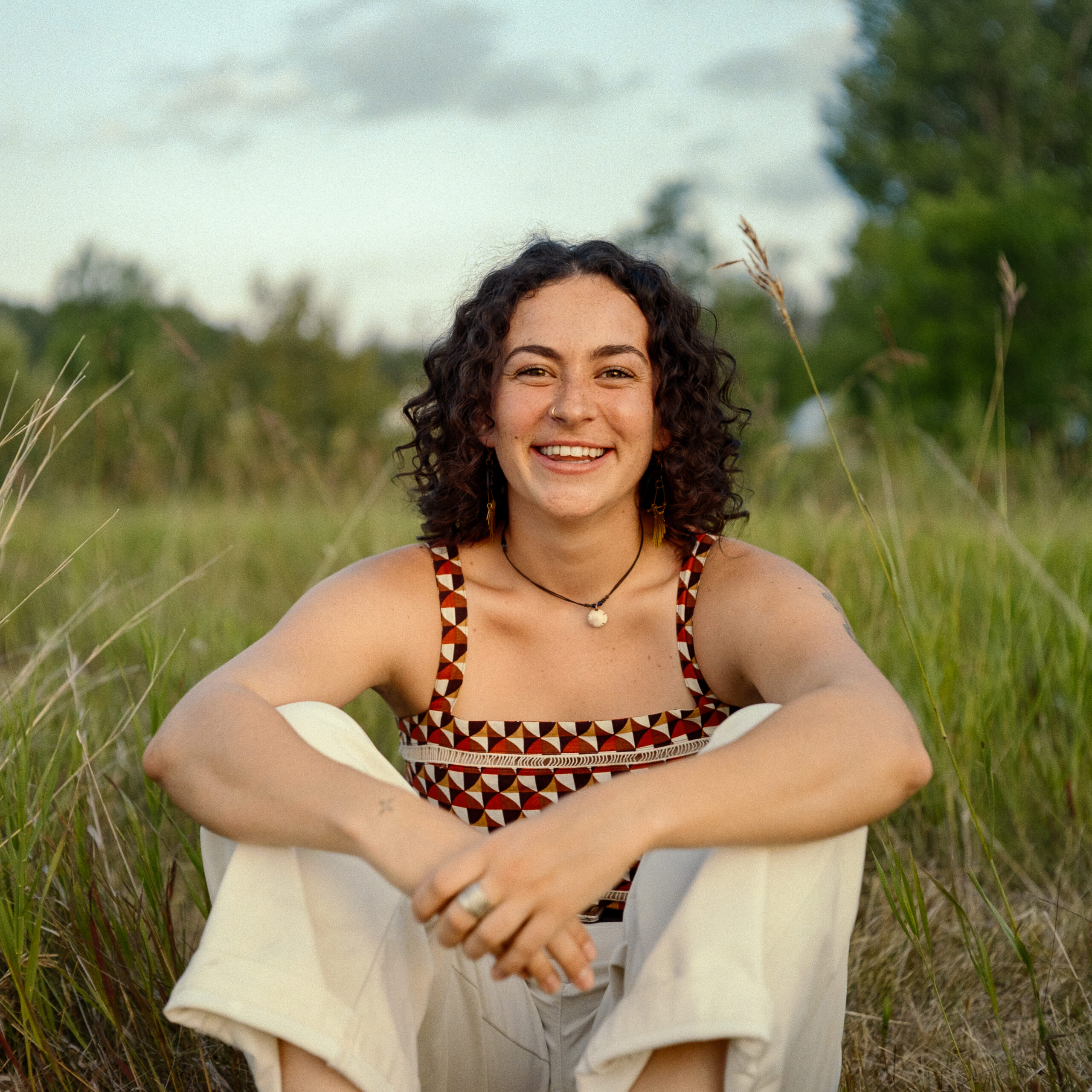 Singer-songwriter Mia Kelly bringing ‘big time rollercoaster feeling’ to Tour de Fort’s next show
